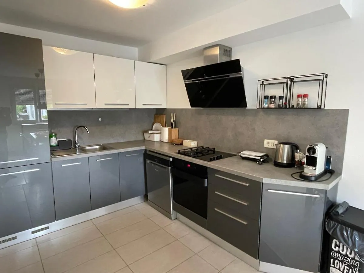 Apartment Lui Apartman Pula